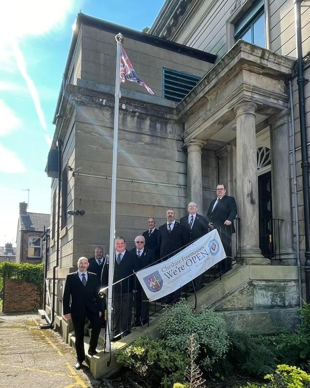 Raising the flag for the queen